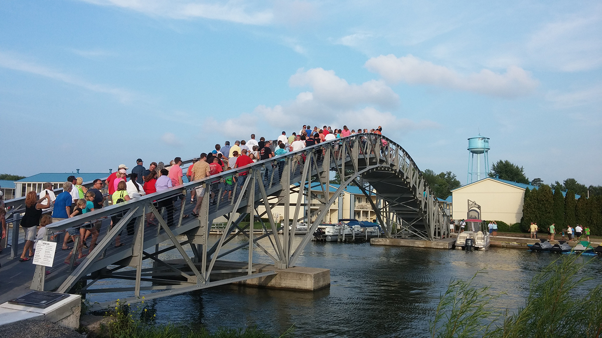 Historic Bridge Gets Low Maintenance Replacement with FiberSPAN Decking