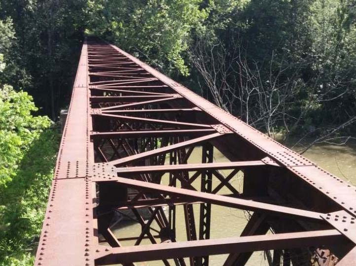 1._Unused_Rail_Trestle