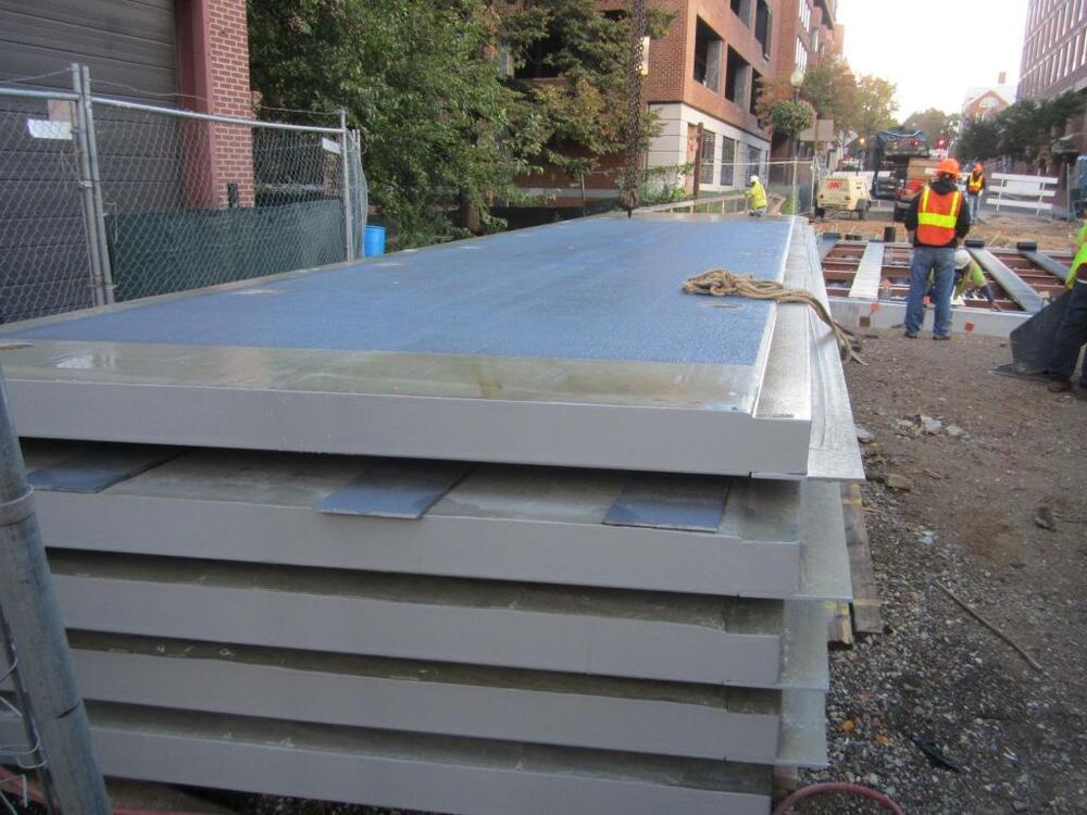 04 Deck Panels