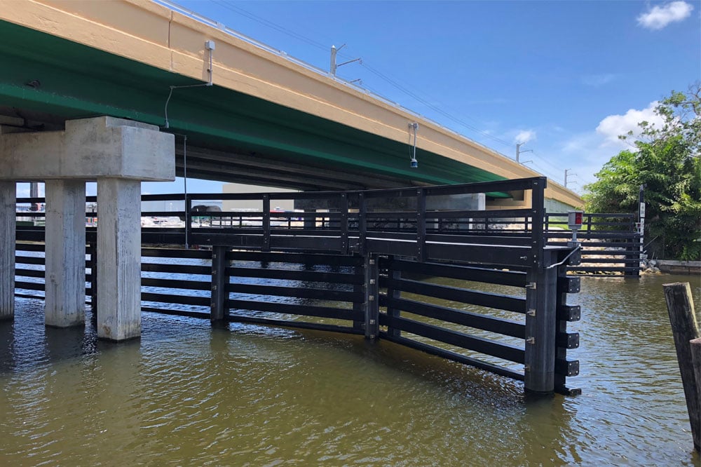 Ravenswood Bridge