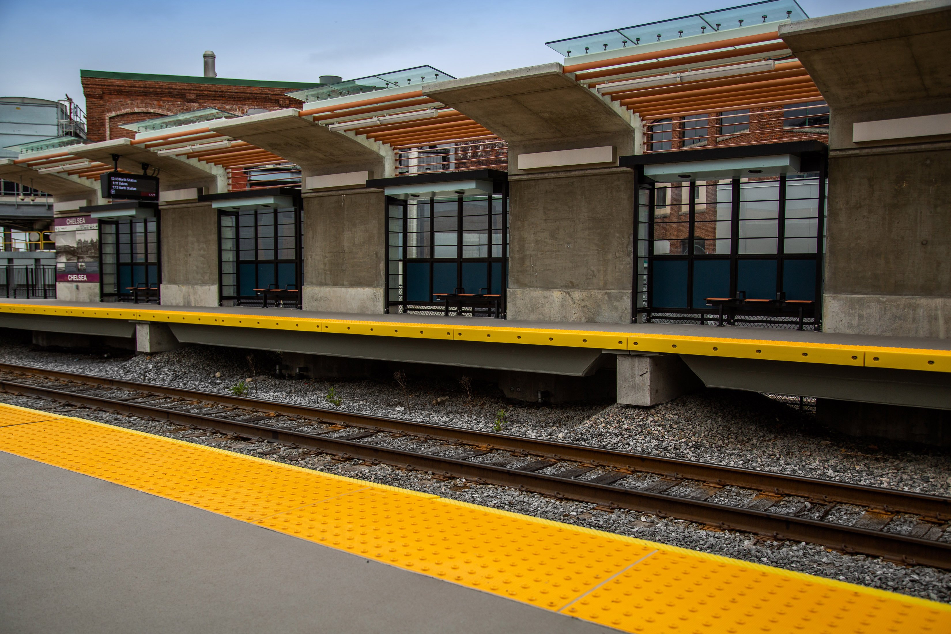 CHELSEA RAIL PLATFORM CHELSEA, MA-3-RT