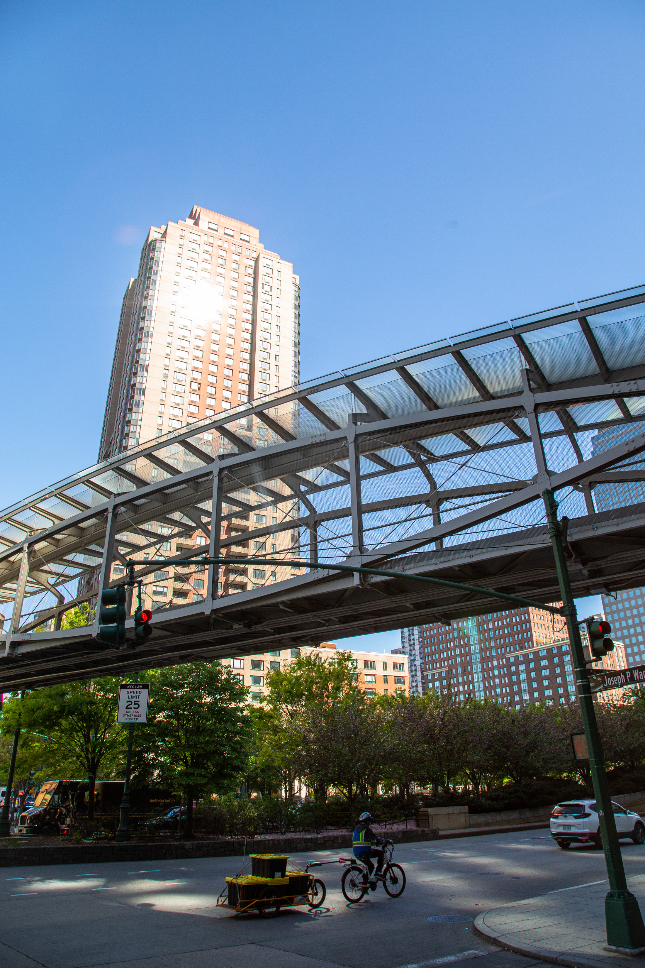 WEST THAMES PEDESTRIAN BRIDGE DECK LOWER MANHATTAN_ NYC-1