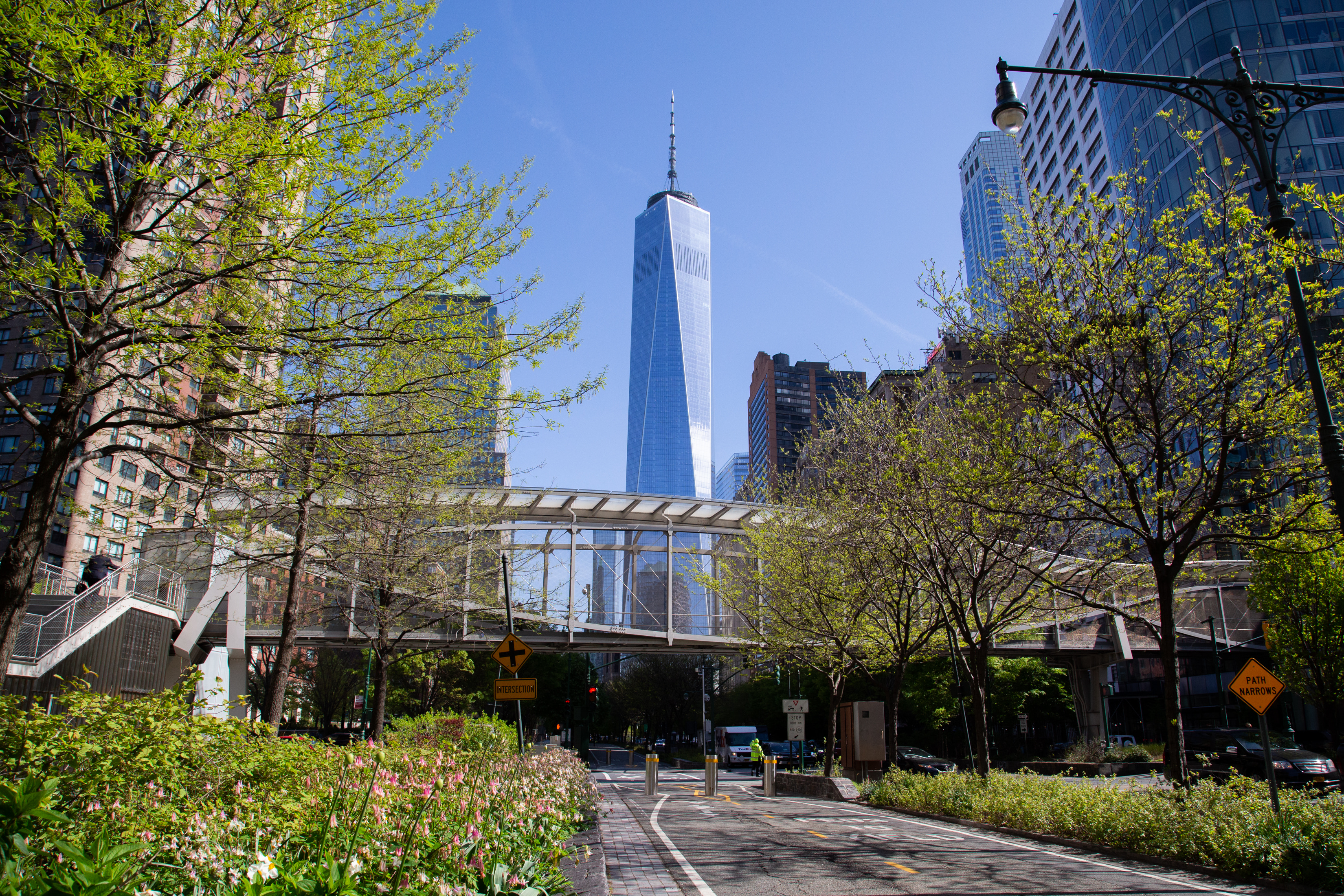 WEST THAMES PEDESTRIAN BRIDGE DECK LOWER MANHATTAN_ NYC-3