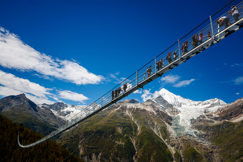 Nerves of Steel? The World’s Longest Suspension Bridge Tests Hikers