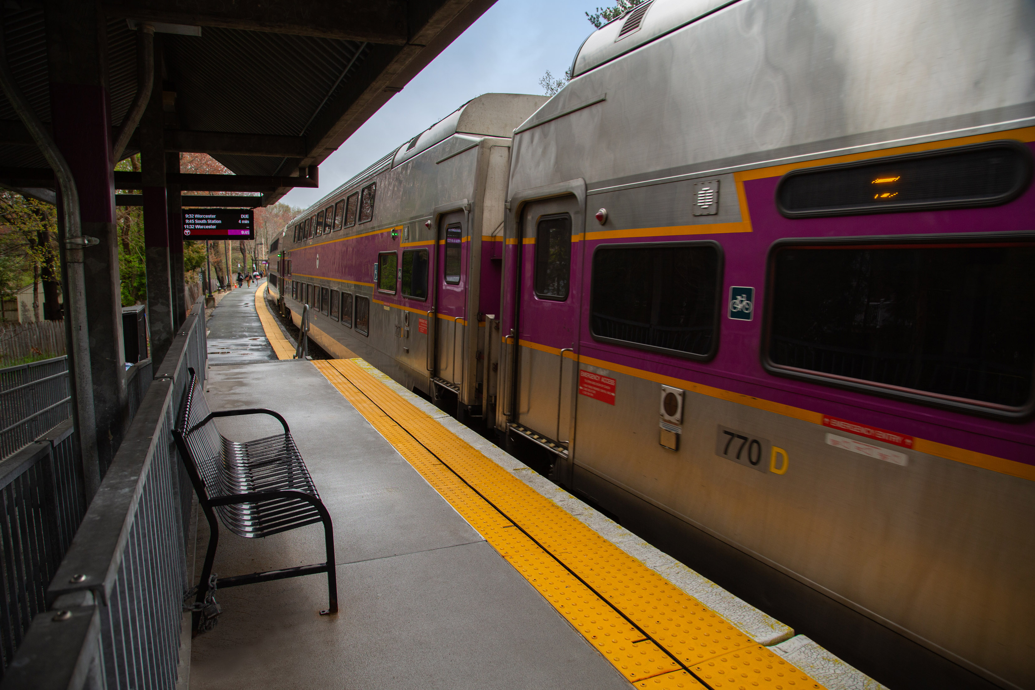 WEST NATICK MINI-HIGH RAIL PLATFORM. WEST NATICK, MA-3-RT